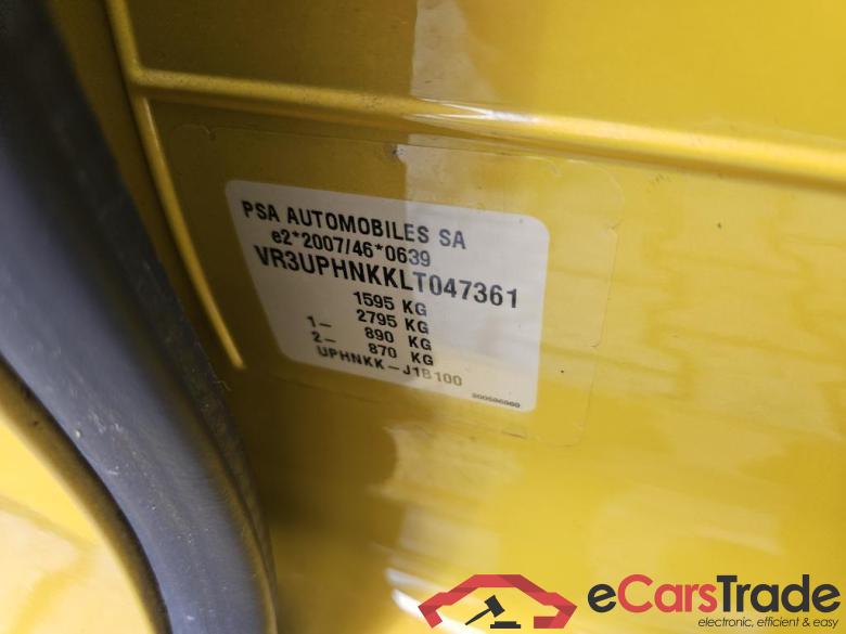 PEUGEOT 208 74 kW #1