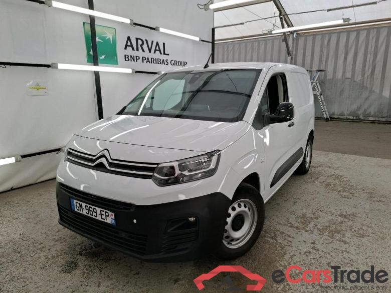 Citroen  CITROEN Berlingo Van / 2018 / 4P / Fourgonnette Taille M 800kg 136ch 50kWh Driver #1