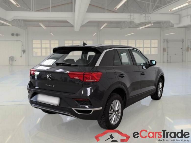 Volkswagen 49 VOLKSWAGEN T-ROC / 2017 / 5P / SUV 1.5 TSI ACT BUSINESS DSG #2