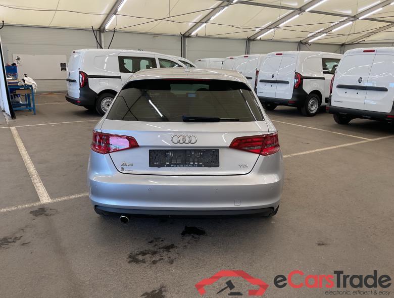 AUDI A3 Sportback Audi A3 Sportback Ambiente 1.6 TDI  81(110) kW(ch) 6 vitesses #6