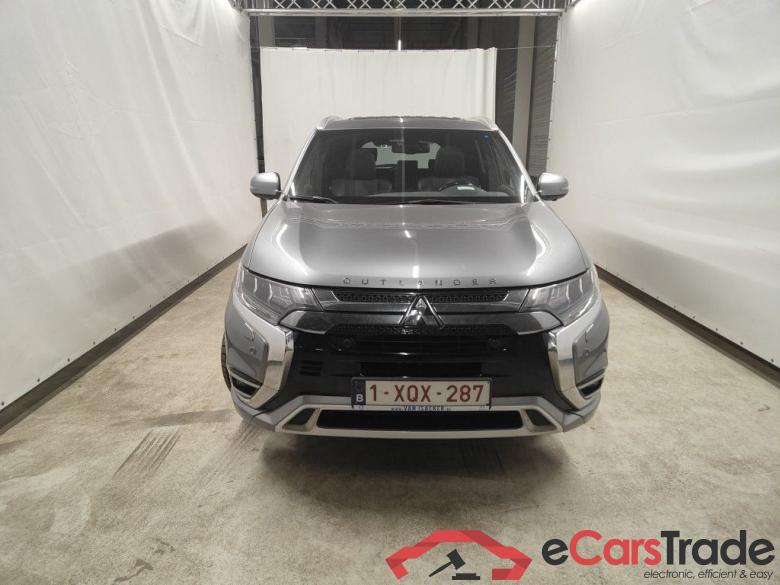 Mitsubishi Outlander 2.4 PHEV 4WD Instyle SDA AT 5d