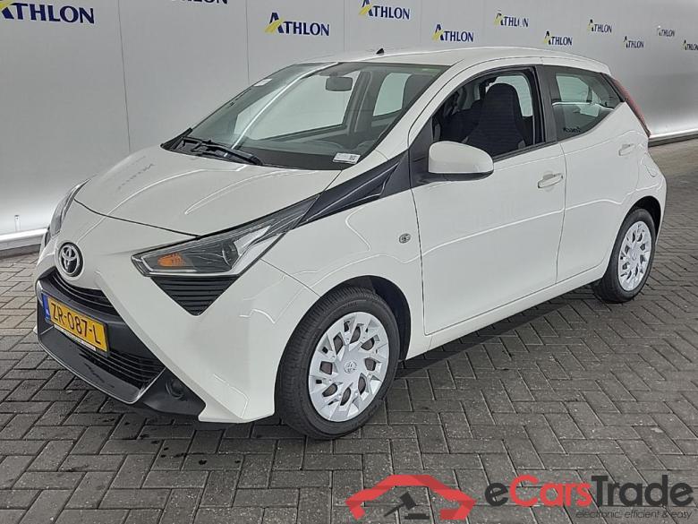 TOYOTA Aygo 1.0 VVT-i x-play limited 5D 53kW uitlopend #1