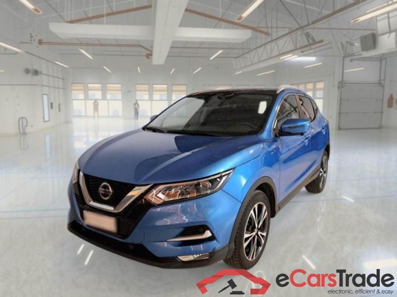 Nissan 70 NISSAN QASHQAI / 2017 / 5P / CROSSOVER 1.5 DCI 115 N-CONNECTA DCT #1