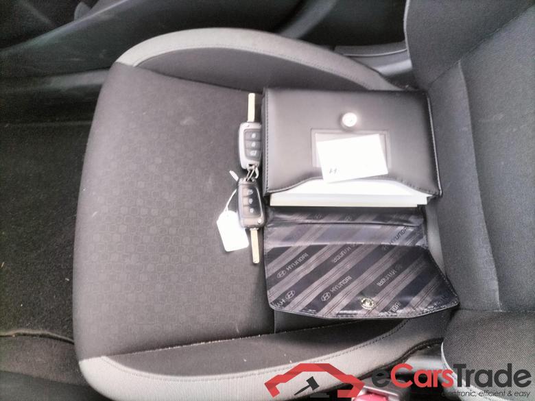 Hyundai 1.0 TGDi Klass 4x2 Kona Klass 2WD 1.0 T-GDI 120CV E6dT #5