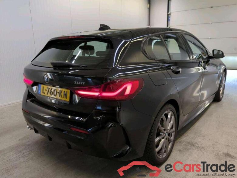 BMW 1-serie 118i Bns Edition #2