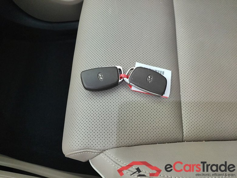 HYUNDAI TUCSON - 2019 1.6 T-GDi 177 4WD Shine DCT (EU6d-TEMP) 5d #4