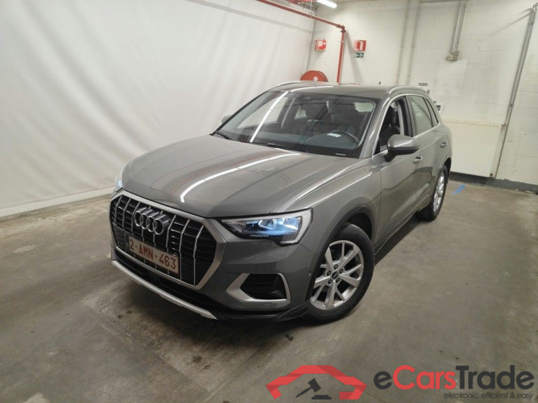 Audi Q3 35 TDI S tronic Advanced Business Editio 5d