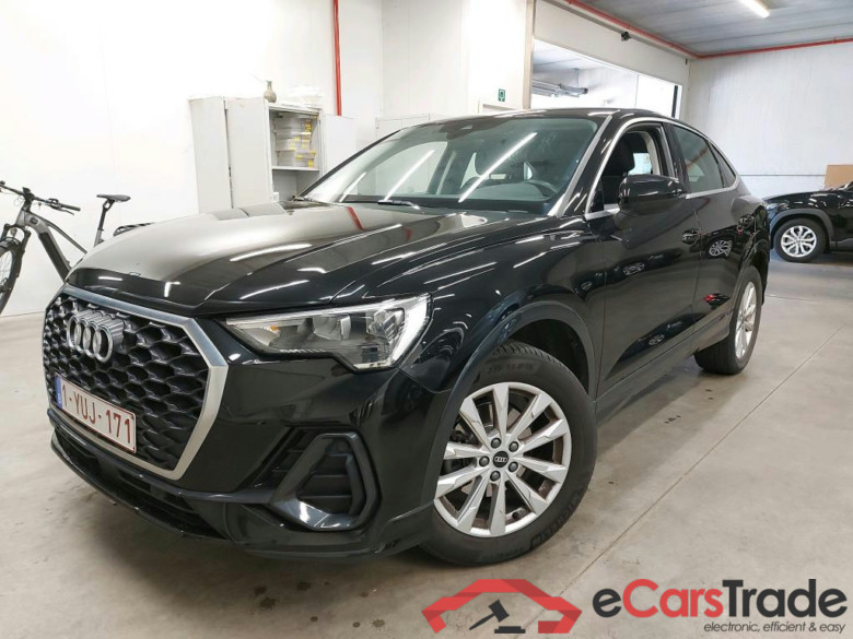 AUDI Q3 SportBack 1.5 35 TFSI Aut. LED Virtual Navi-Pro 1/2 Sport-Leather-Alcantara Camera Klima PDC ... #1