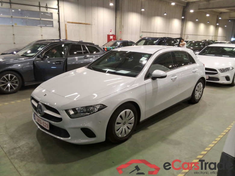 MERCEDES-BENZ CLASS A (W177) A 160 #1