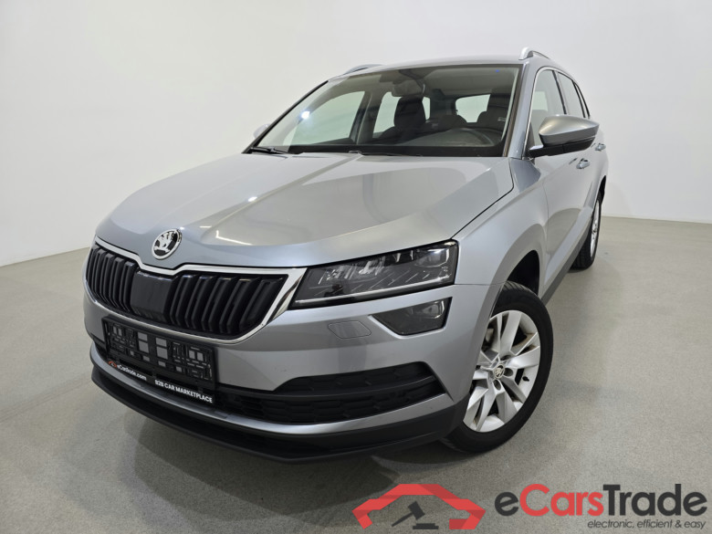 Skoda Karoq 1.5 TSI Aut. LED-Xenon Ambient Navi KeylessGo Camera Klima PDC ...