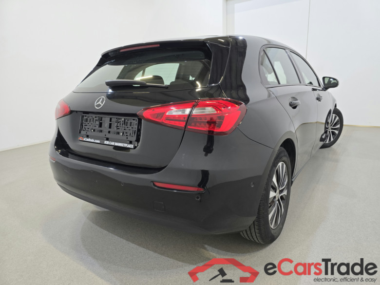 Mercedes A160i Widescreen Navi KeylessGo Camera Klima PDC ... #4