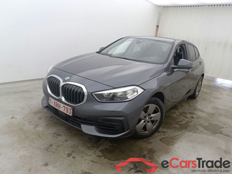 BMW 1 Reeks Hatch 118i (103 kW) 5d #1