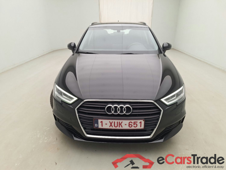 Audi, A3 Sportback FL'16, Audi A3 Sportback 1.6 30 TDi 85kW S tr Business Ed #1