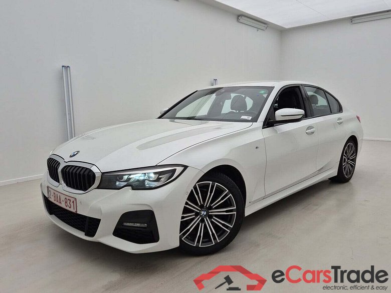 BMW 316d M-Sport Aut. LED-Xenon LC-Pro Navi-Pro 1/2 Sport-Leather-Alcantara KeylessGo Camera Klima PDC ... #1