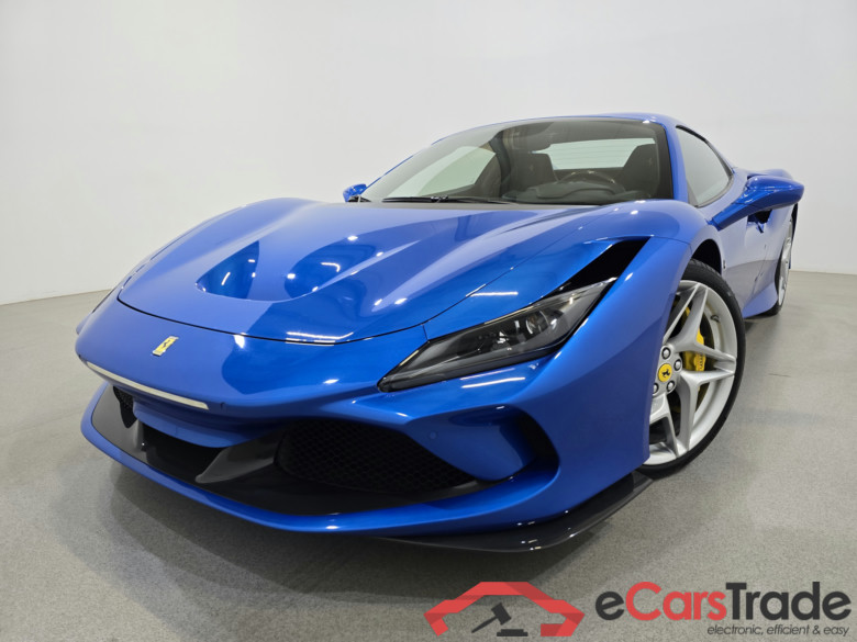 FERRARI F8 Spider 3.9L TwinTurbo V8 721Hp Aut. LED-Xenon JBL Navi Racing-Seats KeylessGo Camera Klima PDC ...