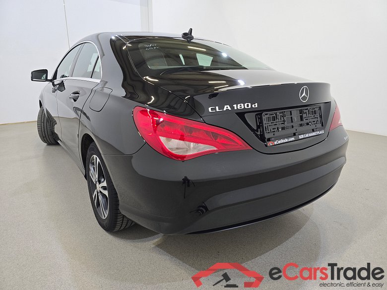 Mercedes CLA 180d Navi 1/2 Sport-Leather Camera Klima ... #6