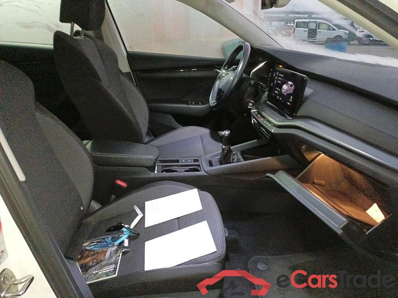 SKODA Octavia / 2020 / 5P / berlina con portón 2.0 TDI 110kW (150CV) Manual Ambition #6