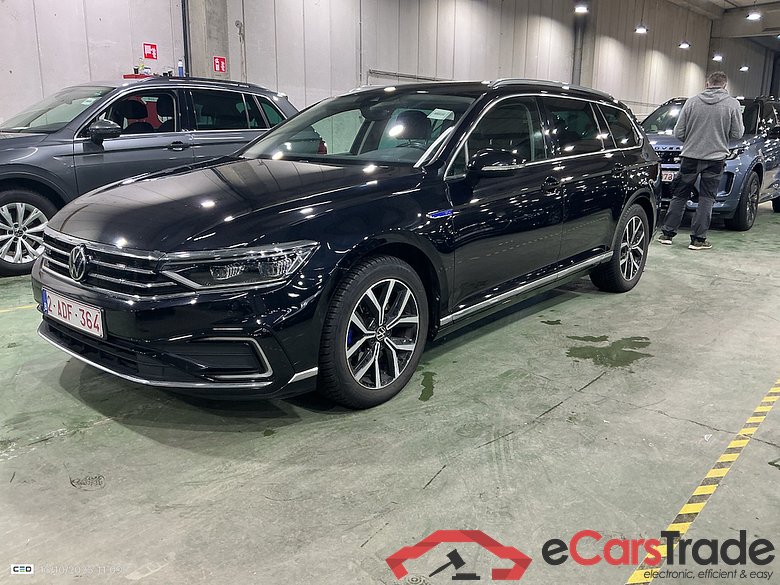 VOLKSWAGEN PASSAT VARIANT GTE - 2020 1.4 TSI PHEV GTE Business DSG