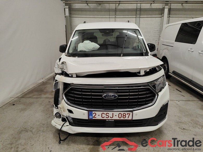 Ford Grand Tourneo Connect 1.5 EcoBoost 84kW Titanium Aut. 5d !!! Damaged Car !!!