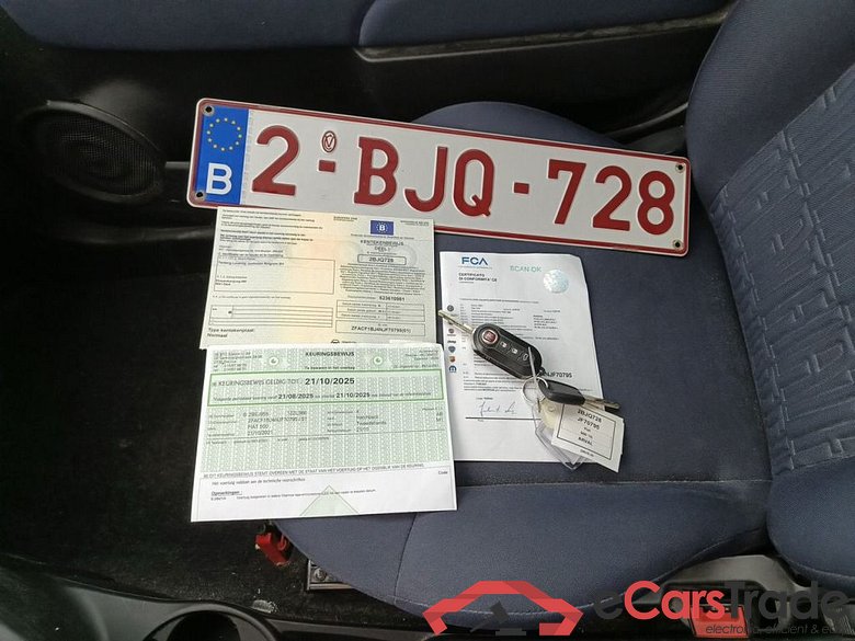 Fiat 500 1.0 Hybrid 70 Cult 3d #4