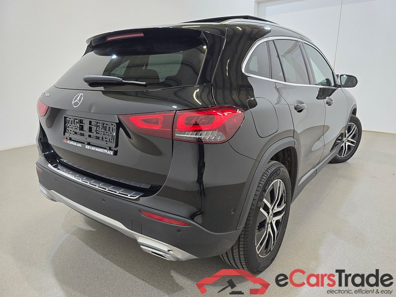Mercedes GLA 250e Plug-In Hybrid Aut. Pano LED-Xenon Widescreen Navi 1/2 Sport-Leather KeylessGo Camera Klima PDC ... #4