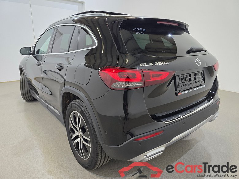 Mercedes GLA 250e Plug-In Hybrid Aut. Pano LED-Xenon Widescreen Navi 1/2 Sport-Leather KeylessGo Camera Klima PDC ... #6