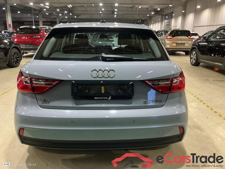 AUDI A1 1.0 25 TFSI ATTRACTION #5