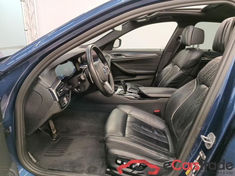 BMW 5 - 2020 545eXAS 286 PHEV 4d #3