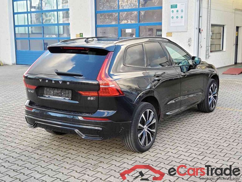 Volvo XC60 (03.2017->) DE - SUV5 B5 (Benzin) AWD EU6d, Ultimate Dark Mild-Hybrid (EURO 6d), (Facelift) #3