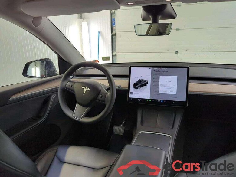 Tesla Model Y RWD 58 kWh #3