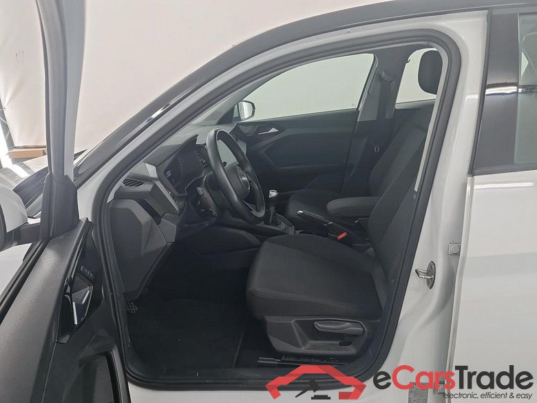 AUDI A1 1.0 25 TFSI #5