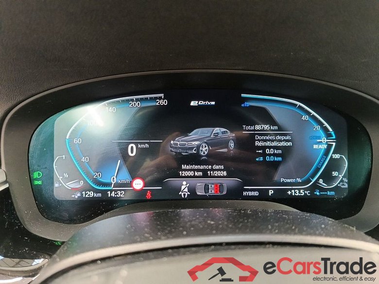 BMW 5 - 2020 545eXA 286 PHEV 4d #6