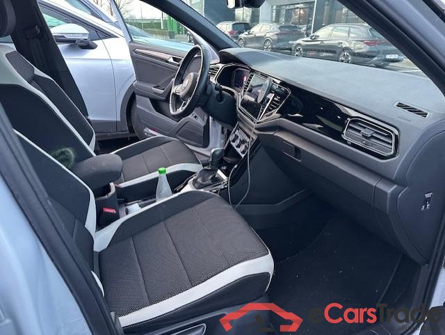 VOLKSWAGEN T-Roc T-Roc Elegance 1.5 TSI  110 kW (150 pk) 7 versnellingen DSG #3