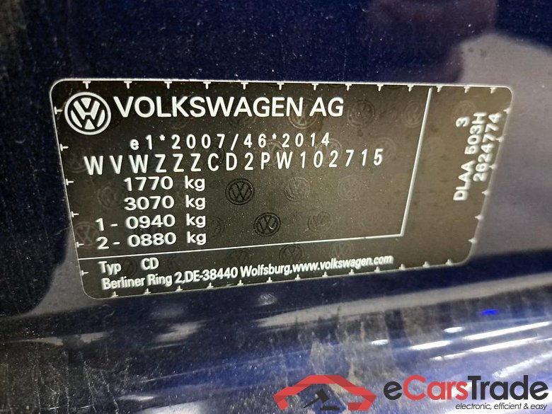 VOLKSWAGEN - VW  GOLF TSI 110PK Life Pack Light & Sight & Nav discover Media & Side Assist * PETROL * #6