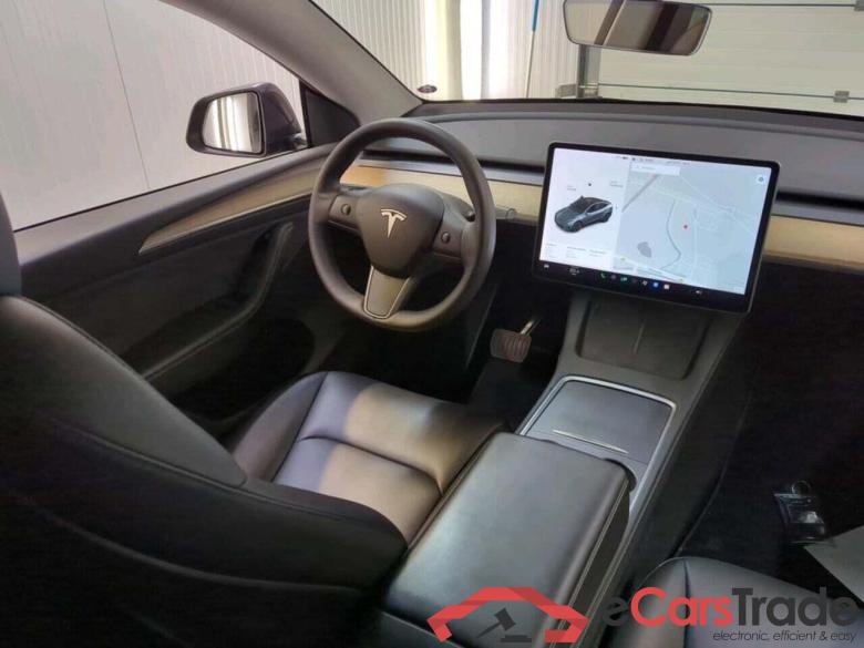 Tesla Model Y Long Range AWD 75kWh #3