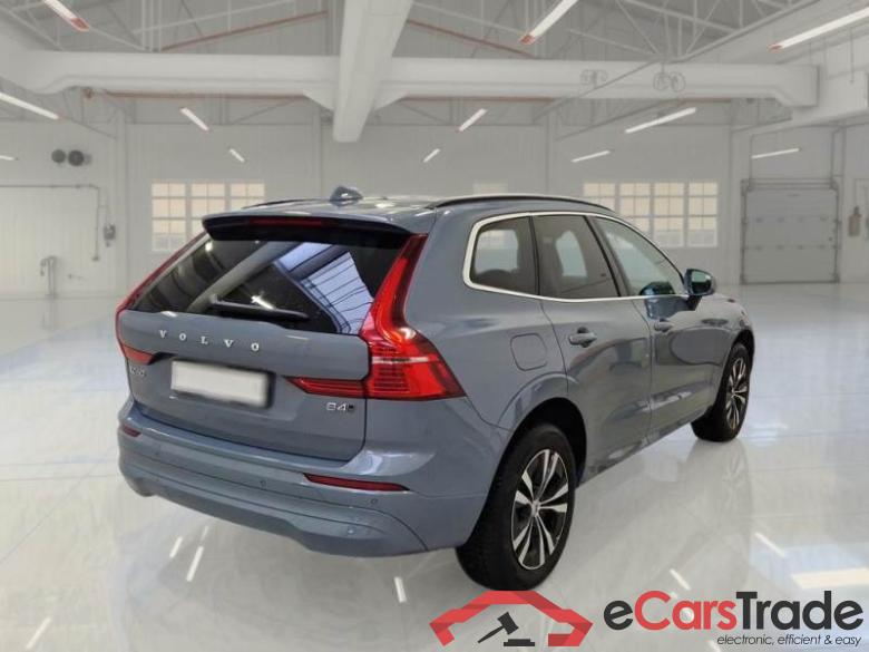 VOLVO XC60 / 2021 / 5P / SUV B4 D AWD AUTOMATICO MOMENTUM PRO MY22 #2