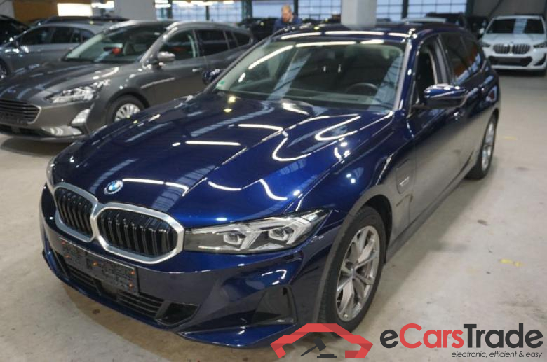 BMW 3er 330e Touring Aut. 5d 135kW