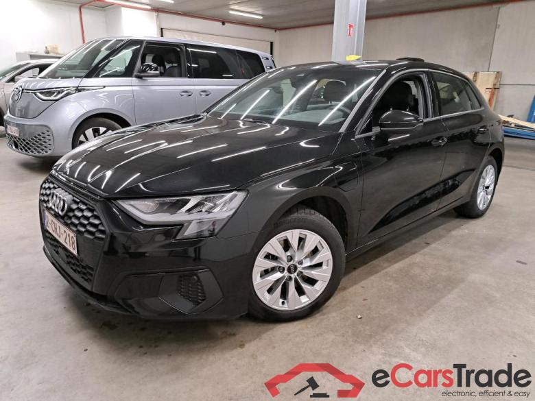 AUDI - AUD A3 SB 40 TFSI e 204PK Attraction Pack Business Plus  * HYBRID * #1