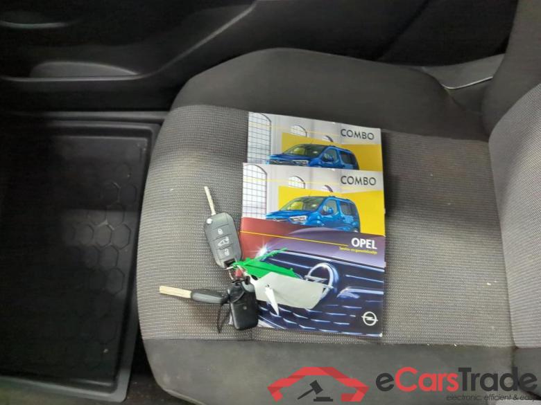 Opel Combo L1H1 1.5D 75kW S/S Edition 4d #4