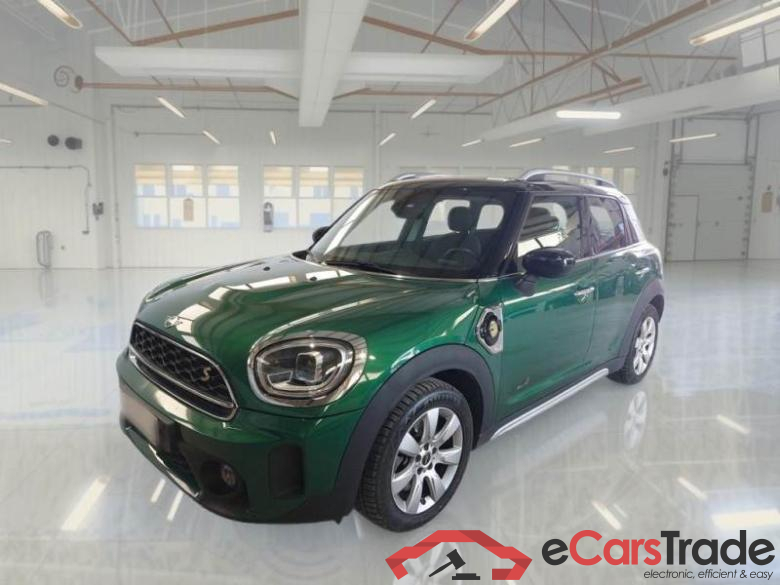 MINI COUNTRYMAN / 2020 / 5P / BERLINA COOPER S E ALL4 BUSINESS AUTOM.