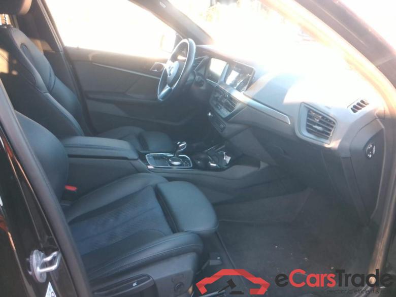 SERIE 1 M SPORT 118IBVA 136ch #5