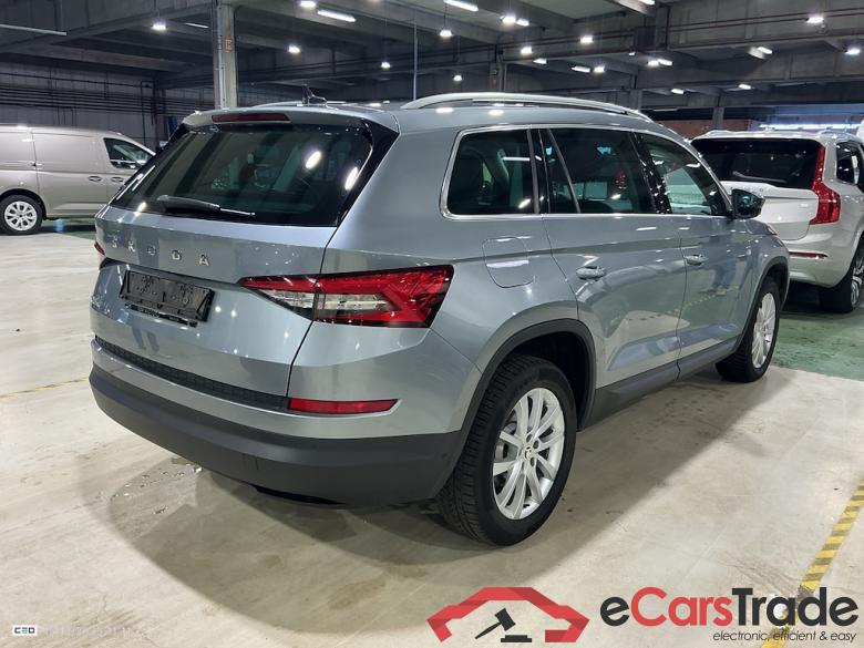 SKODA KODIAQ DIESEL 2.0 CR TDi Style DSG #4