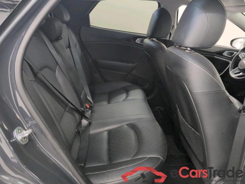 KIA XCEED 1.6 GDI PHEV DCT SENSE #6