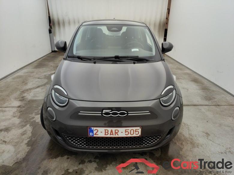 Fiat 500 500e 42 kWh Passion 3d #5