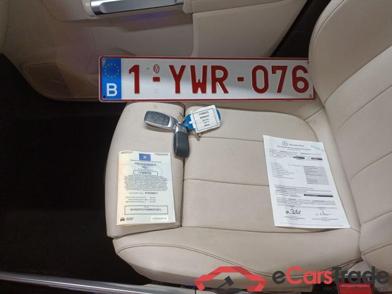 Mercedes-Benz GLB GLB 200 d Business Solution 5d 7pl #4