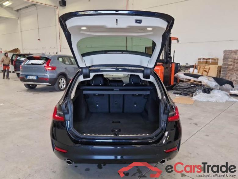 BMW SERIE 3 / 2018 / 5P / STATION WAGON 318D 48V BUSINESS ADVANTAGE TOURING AUTO #5
