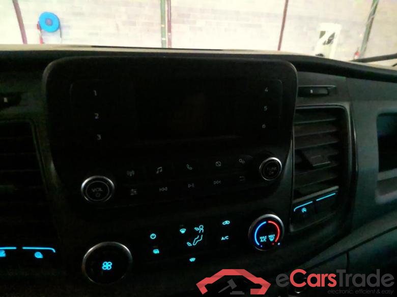 TRANSIT BENNE COFFRE 170