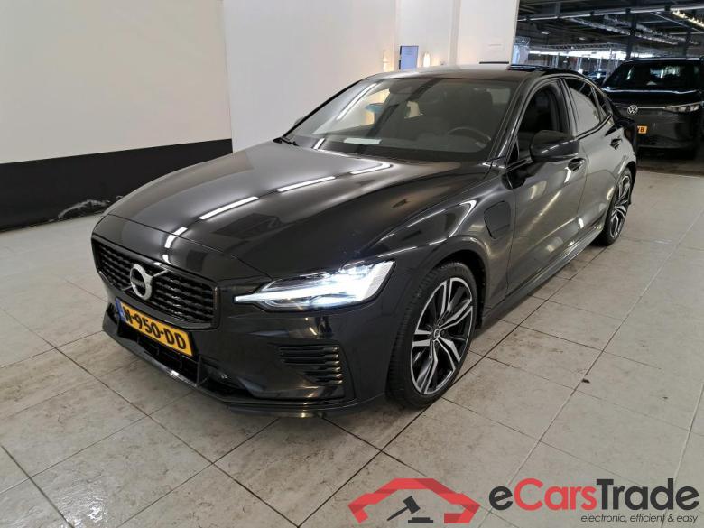 Volvo S60 Recharge T6 AWD R-Design 4d #1