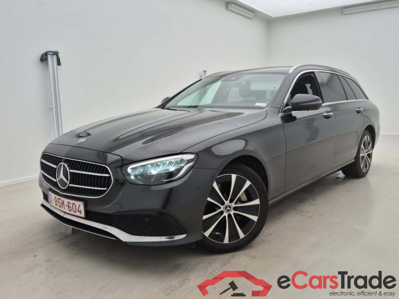 MERCEDES-BENZ E-KLASSE ESTATE 300DE BSN. SOL. LUXURY G-TRONI