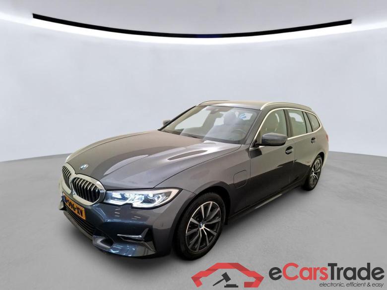BMW 3-serie Touring 120 kW #1